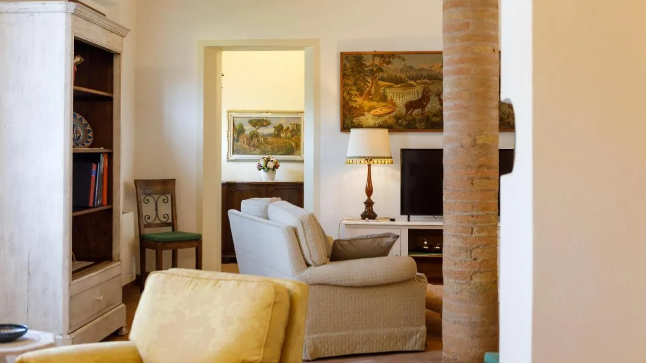 Ca' Pellicciano 8, Emma Villas 롱기아노
