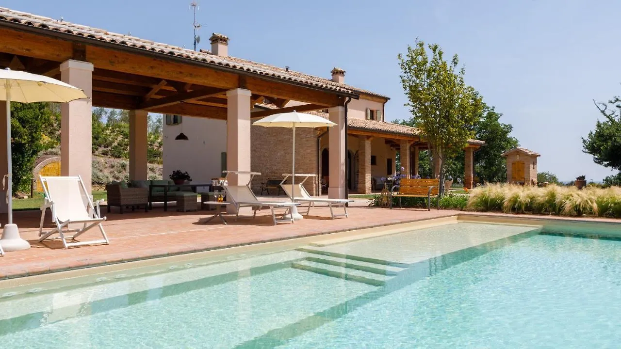 Ca' Pellicciano 8, Emma Villas 롱기아노