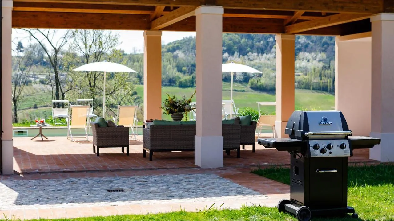 Ca' Pellicciano 8, Emma Villas 롱기아노